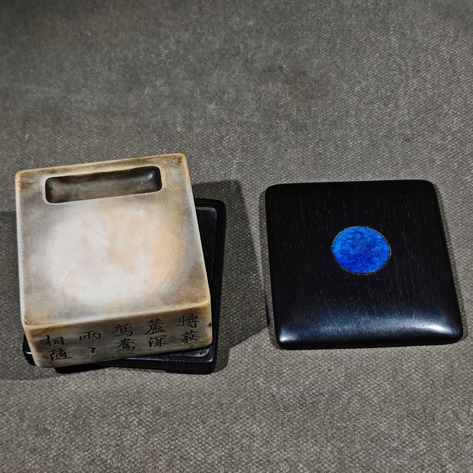 An Exquisite Landscape and Figure Pattern with poem Inkstone: An Exquisite Landscape and Figure Pattern with poem Inkstone Qing Dynasty, China Size:8.2cmx7.8cmx4.5cm (The Dimensions Of All Batches Are Manually Measured.If You Need More Detailed Information,