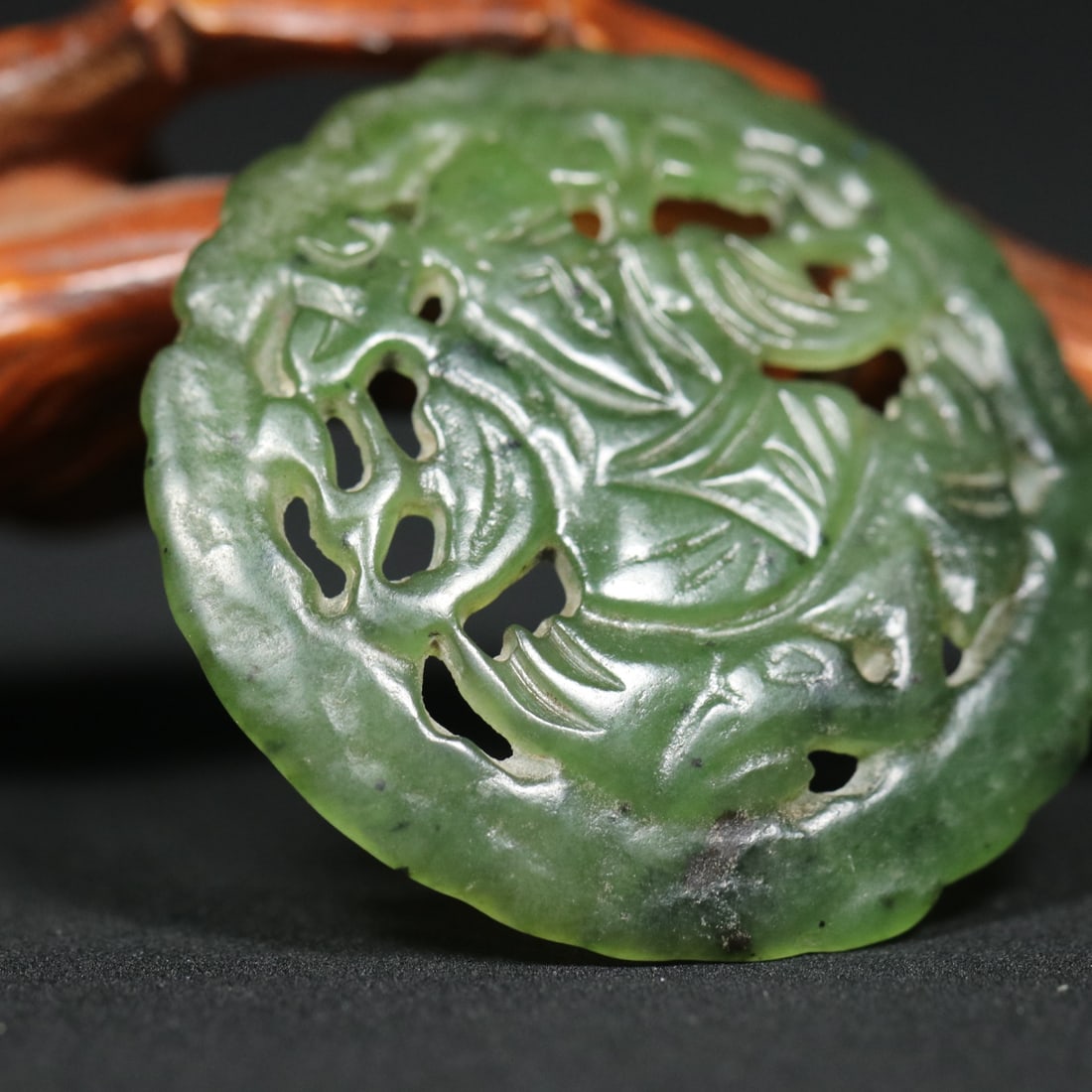 An Exquisite Jasper Figure Pattern Ornament - 7