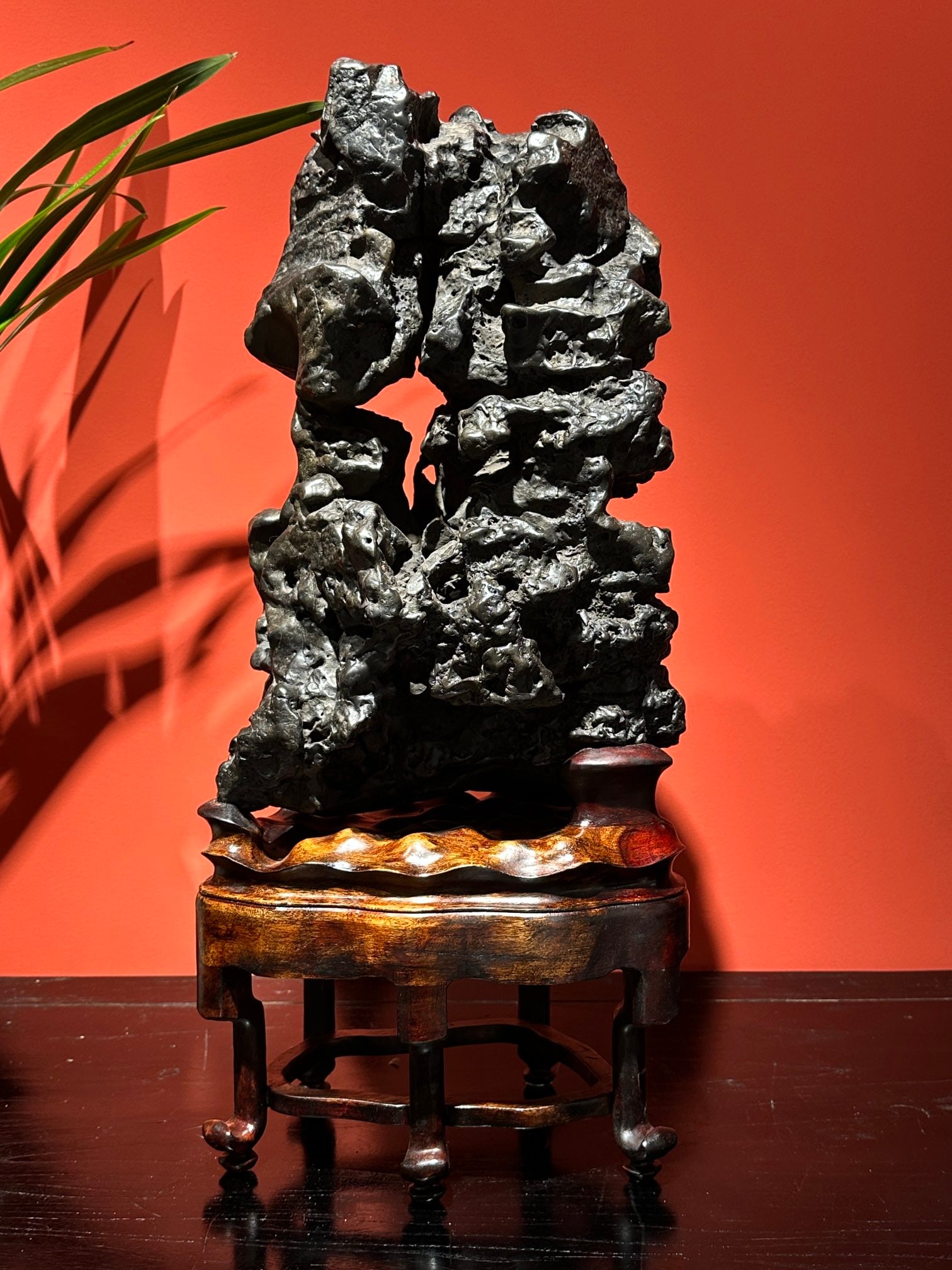 An Exquisite Lingbi Stone Ornament: An Exquisite Lingbi Stone Ornament Qing Dynasty, China Size:64cmx28cmx22cm (The Dimensions Of All Batches Are Manually Measured.If You Need More Detailed Information, Please Contact Our Customer