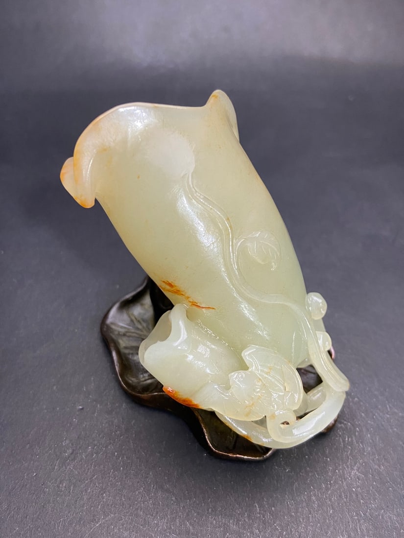 An Exquisite White Jade Flower Pattern Cup - 5