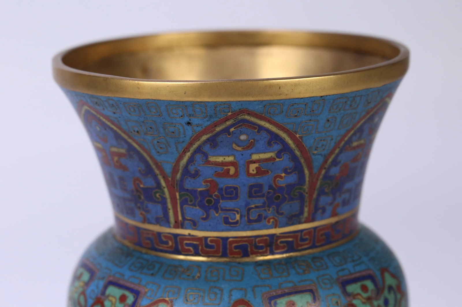 An Exquisite Cloisonne Beast-Face Pattern Vase - 6