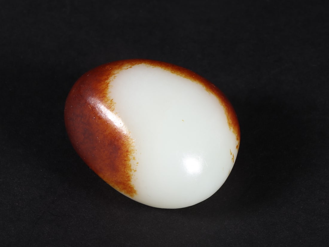 An Exquisite White Jade Ornament - 7