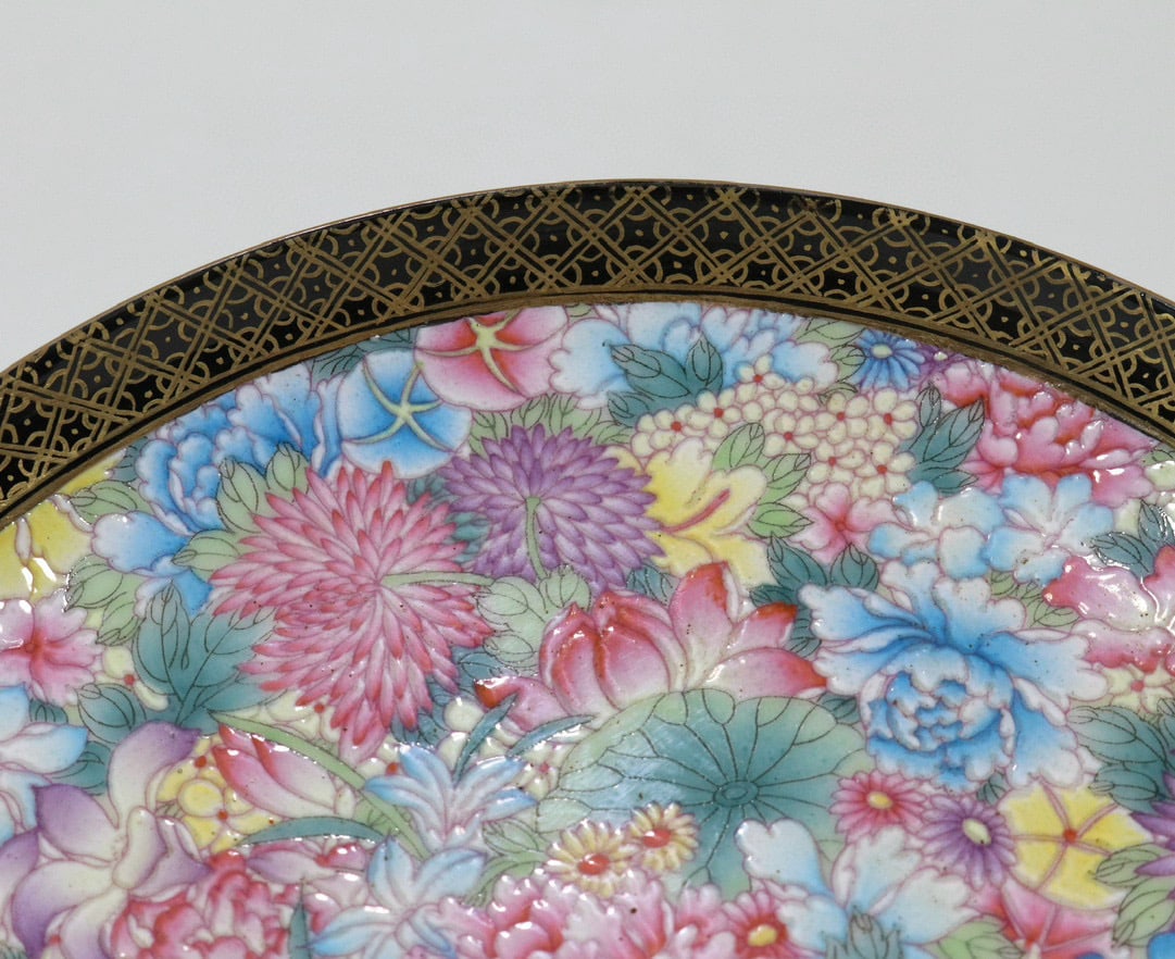 An Exquisite Famille-Rose Flower Pattern Plate - 4