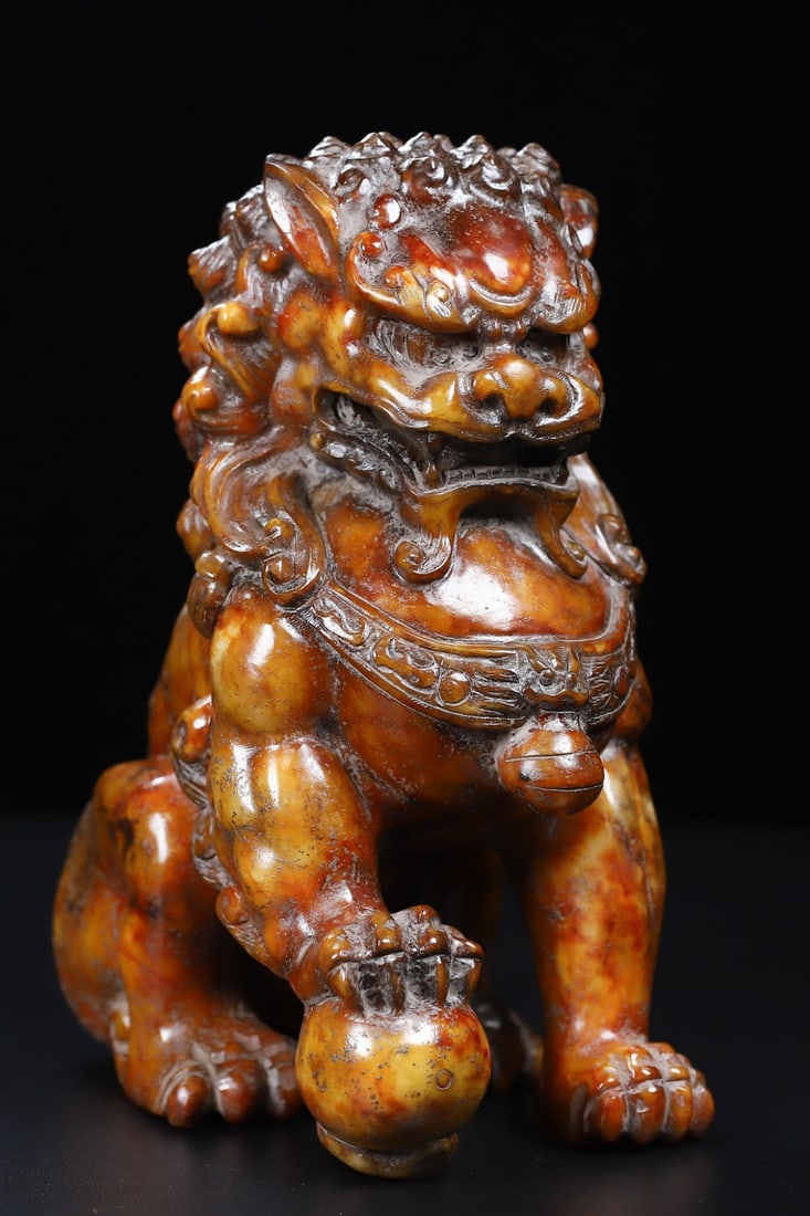 A Pair of Exquisite White Jade Lion Ornament - 2