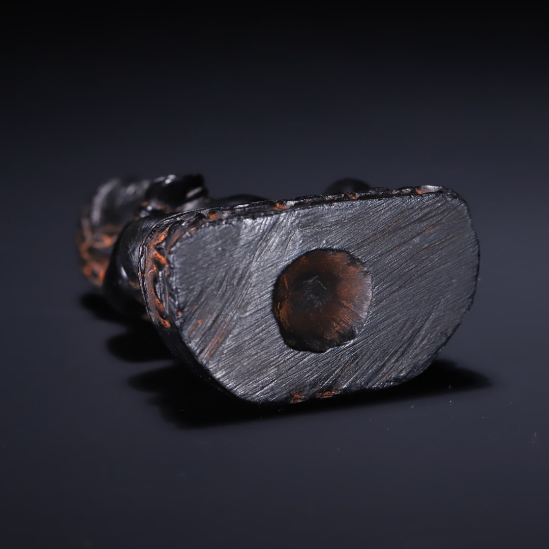 An Exquisite Black Stone Buddha Statue - 9