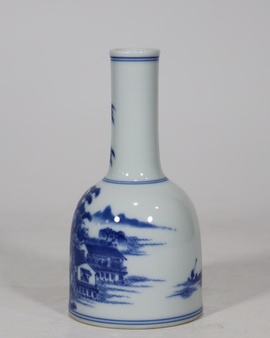 An Exquisite Blue and White Landscape Pattern Vase - 2