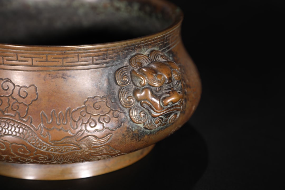 An Exquisite Bronze Dragon Pattern Double-Ears Censer - 8