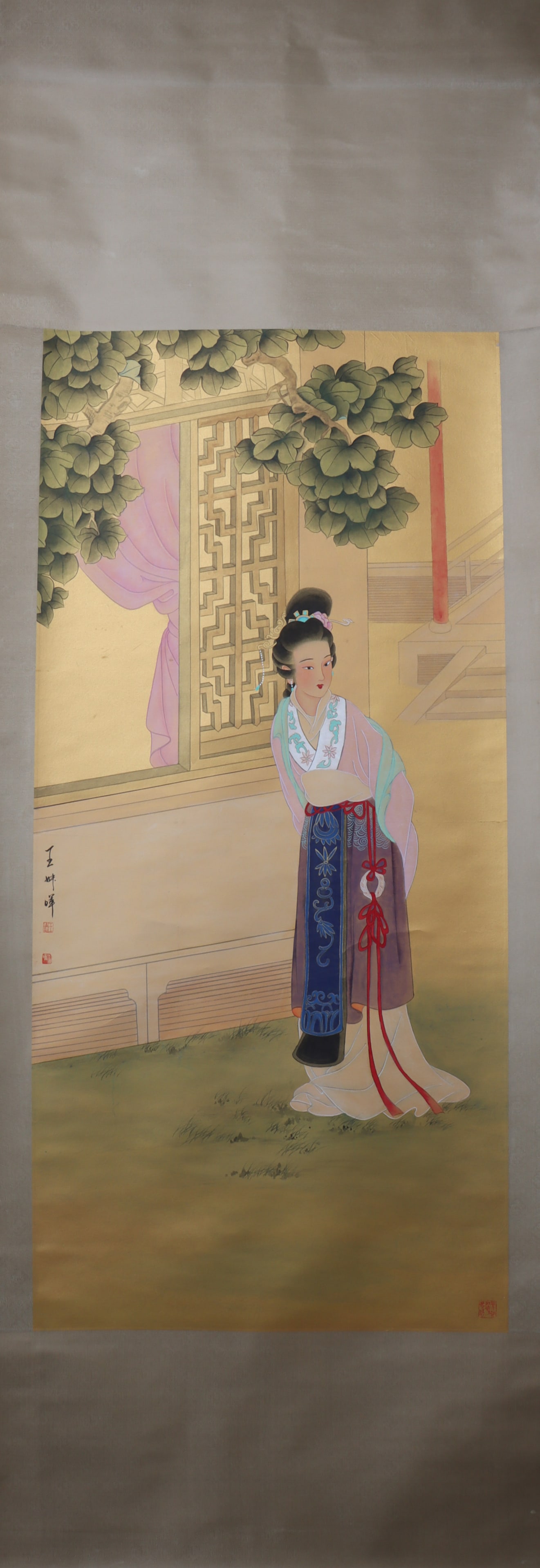 A Chinese Vertical Scroll Ink Painting of Figure on Paper (1 of 6)