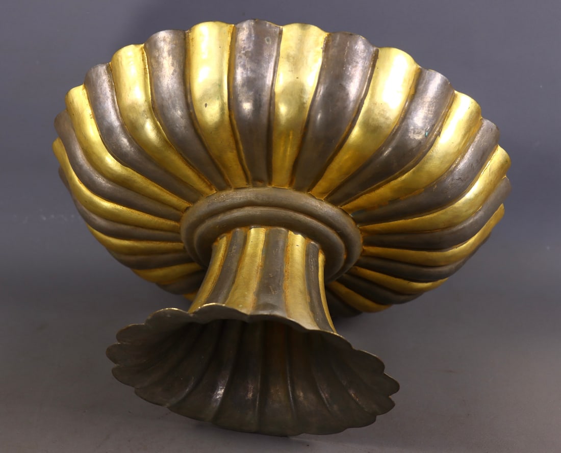 An Exquisite Gilt Bronze Phoenix Pattern Plate - 5