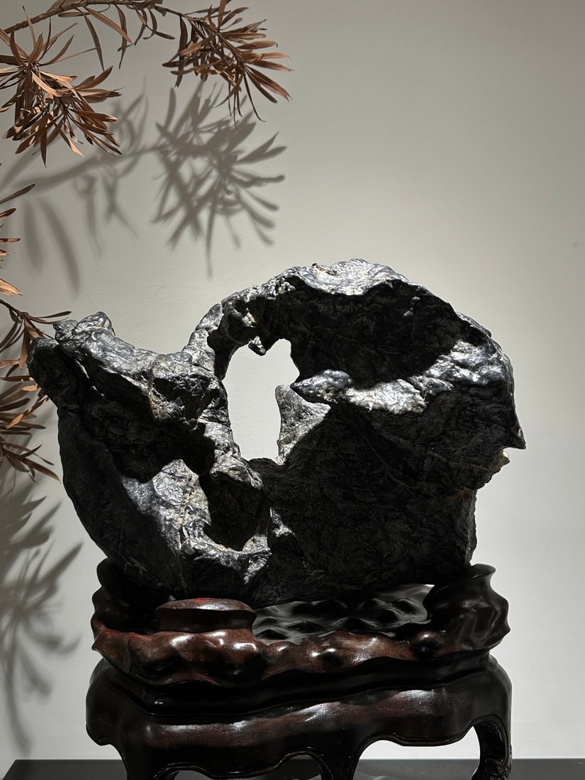 An Exquisite Lingbi Stone Ornament - 2