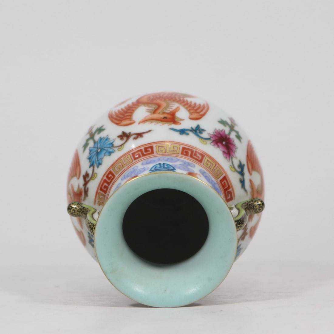 An Exquisite Iron-Red Phoenix Pattern Bats and Peach Pattern Double-Ears Vase - 5