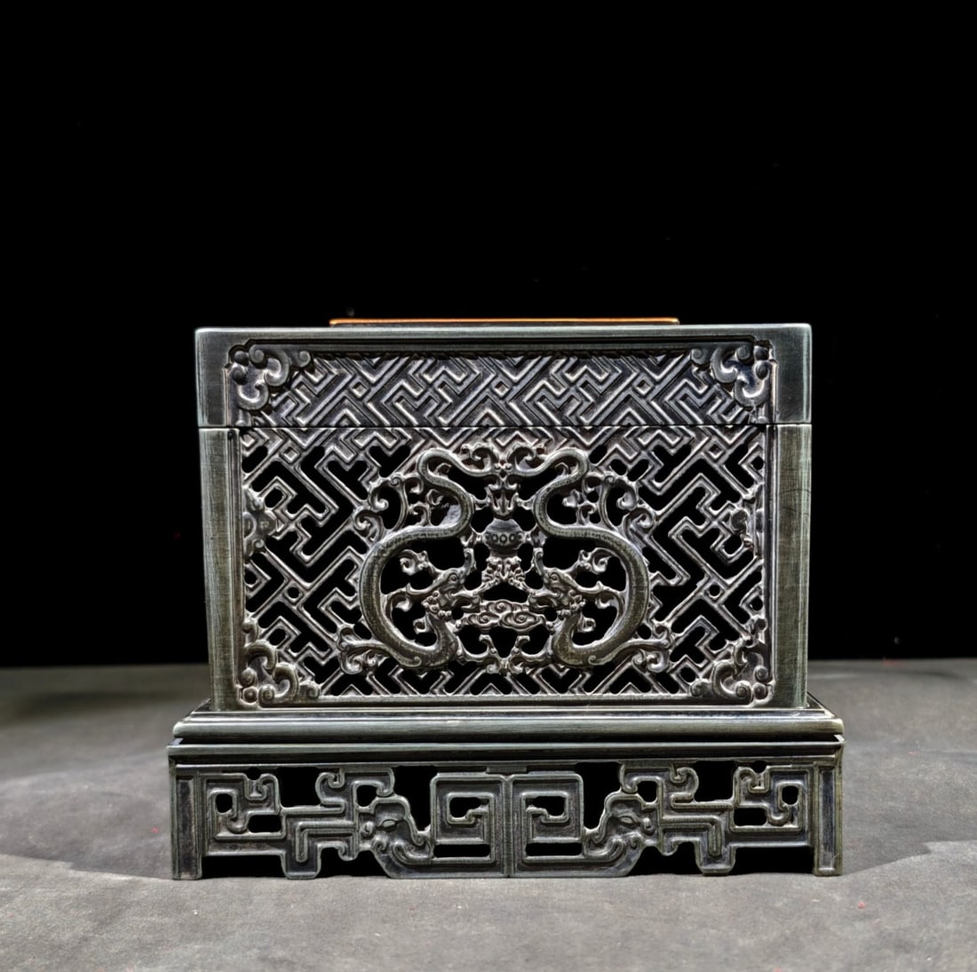 An Exquisite Dragon Pattern with poem Inkstone - 7