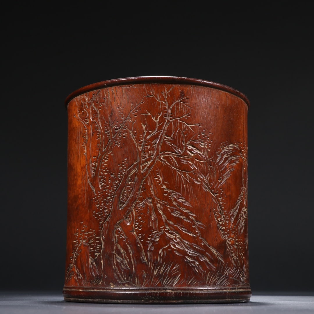 A bamboo carved Huanghuali pen holder of the Qing Dynasty: Bamboo carved yellow pear pen holder in the Qing Dynasty Size:H:13.3cm D:12.8cm W:406g (The Dimensions Of All Batches Are Manually Measured.If You Need More Detailed Information, Please Contact Our Cu