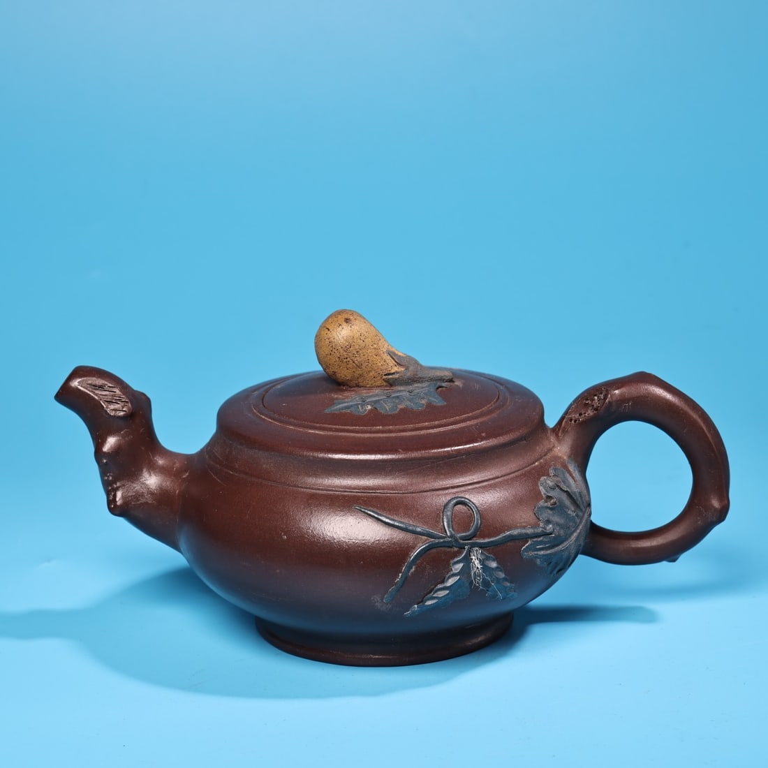 A beautiful old handmade purple clay purple clay pot: Exquisite old pure handmade purple mud purple clay pot Size:W:300g H:10cm W:17cm (The Dimensions Of All Batches Are Manually Measured.If You Need More Detailed Information, Please