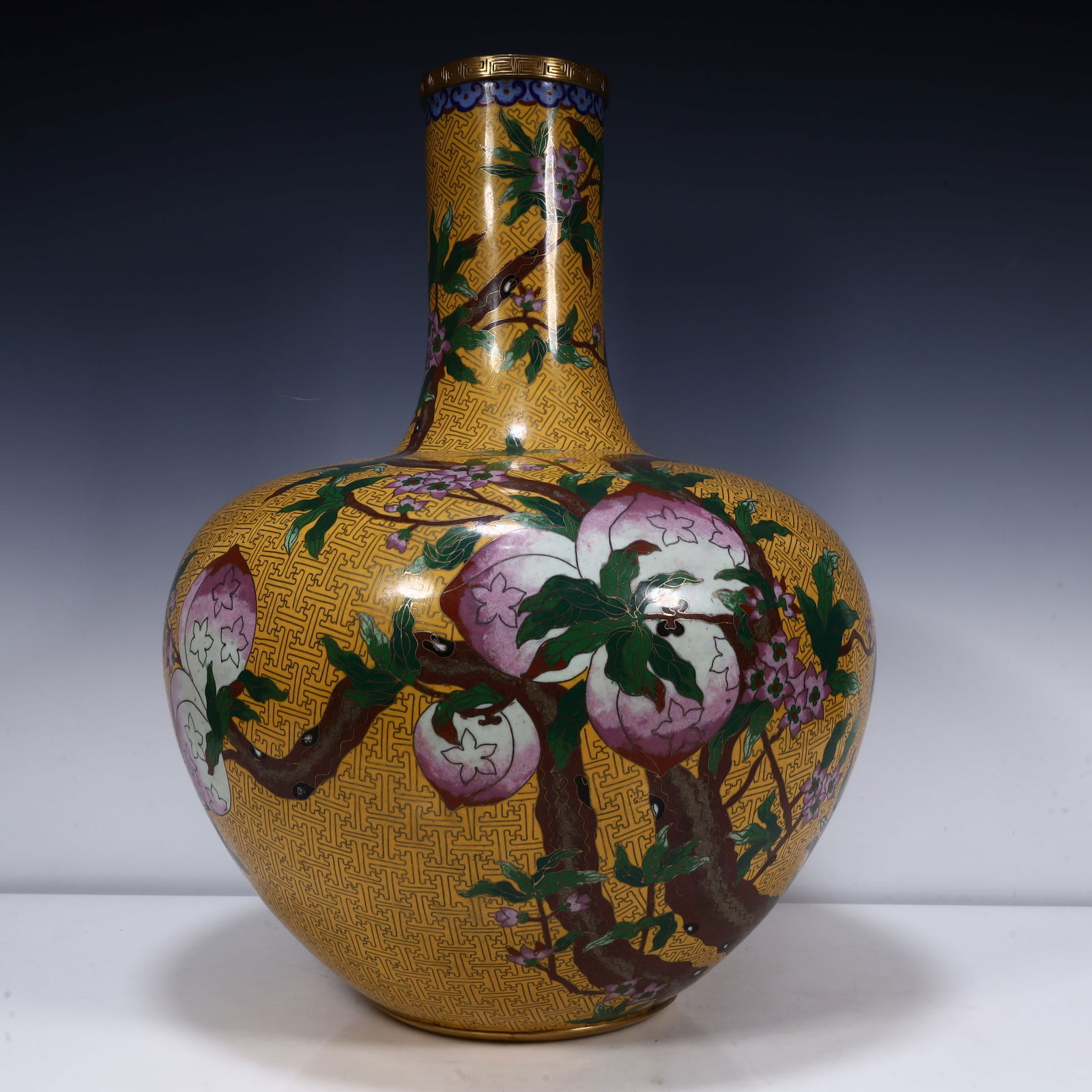 A beautiful nine peach bottle - 2