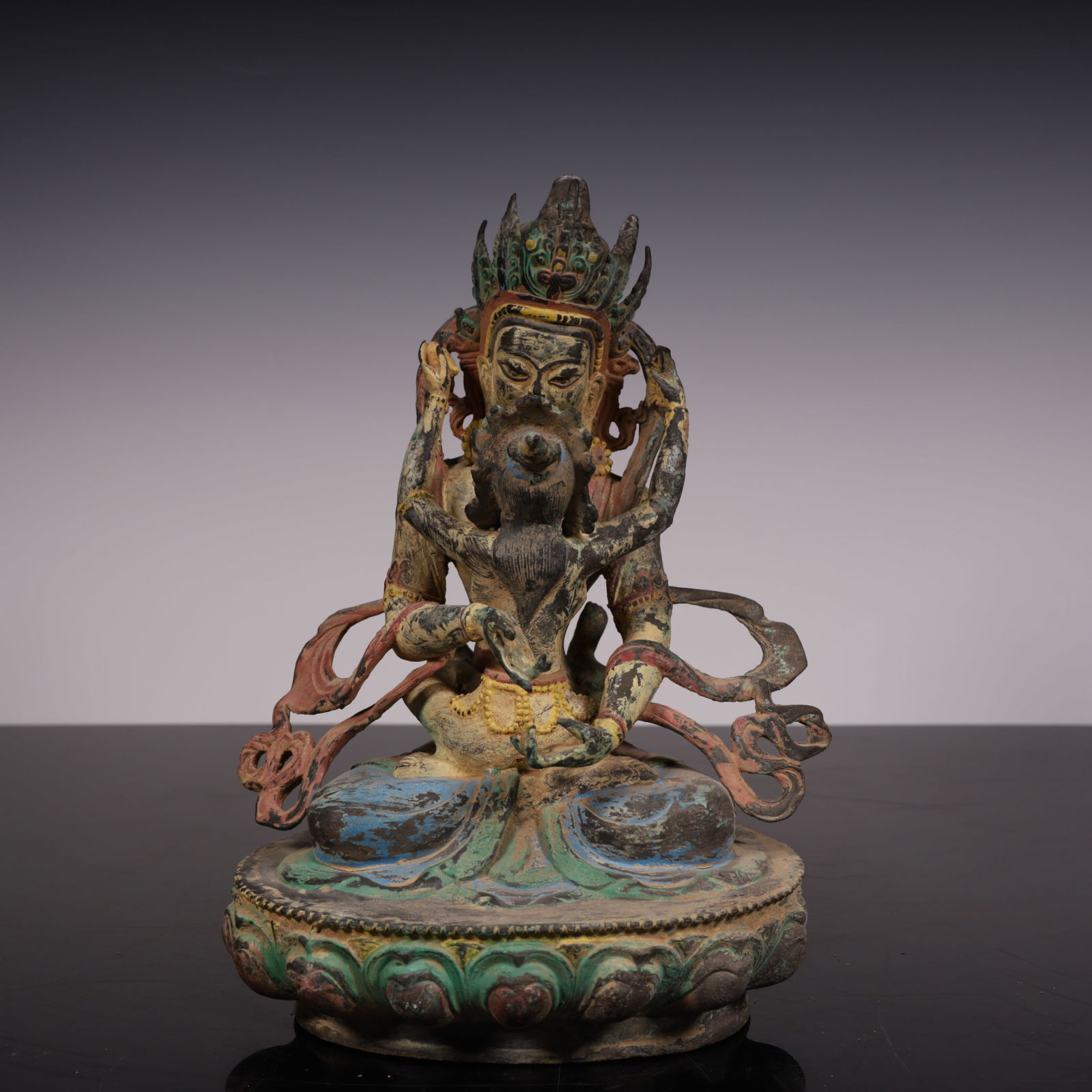 A bronze joy Buddha of the Tang Dynasty: The Tang Dynasty's copper joy Buddha SIZE: L: 18.5cm W:13.3cm H:27cm W:1.1kg (The Dimensions Of All Batches Are Manually Measured.If You Need More Detailed Information, Please