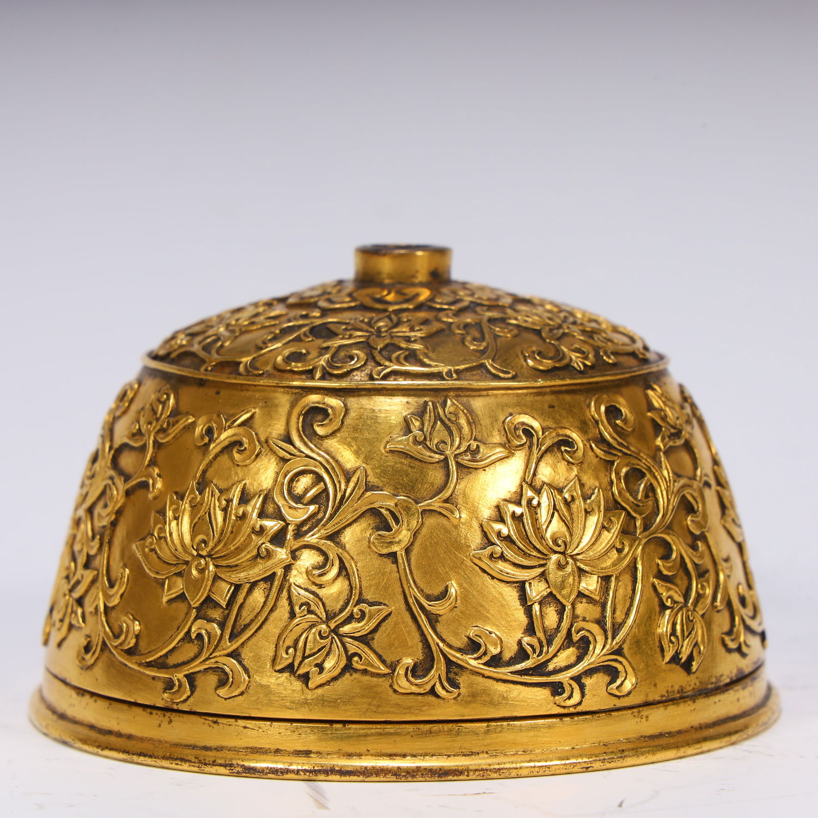 A gilt incense insert from the Ming Dynasty - 3