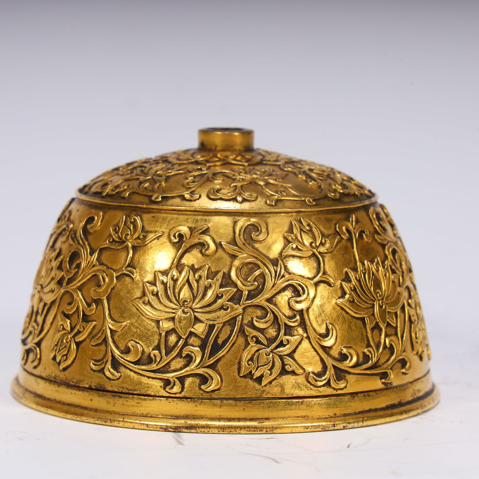 A gilt incense insert from the Ming Dynasty - 4