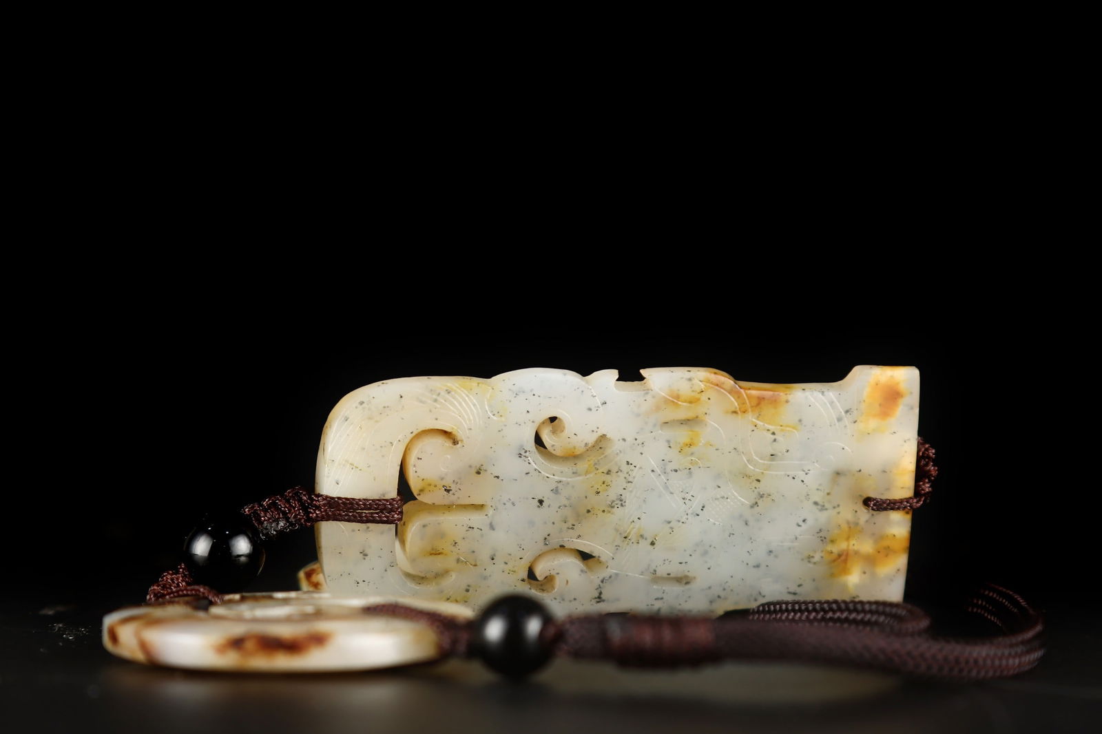 A beautiful Hetian jade pendant - 8