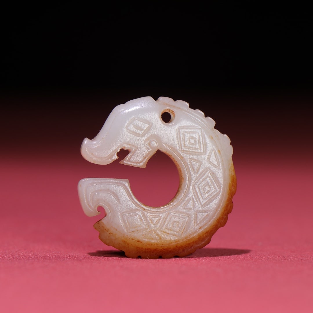 A beautiful white jade dragon pendant - 7
