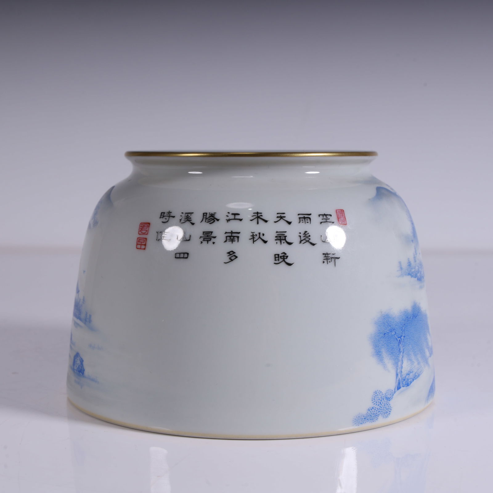 A pastel painting of the Qing Dynasty landscape water bowl: Qing Dynasty pastel painting landscape water bowl SIZE:L:12.5cm H:8.5cm W:0.55kg (The Dimensions Of All Batches Are Manually Measured.If You Need More Detailed Information, Please