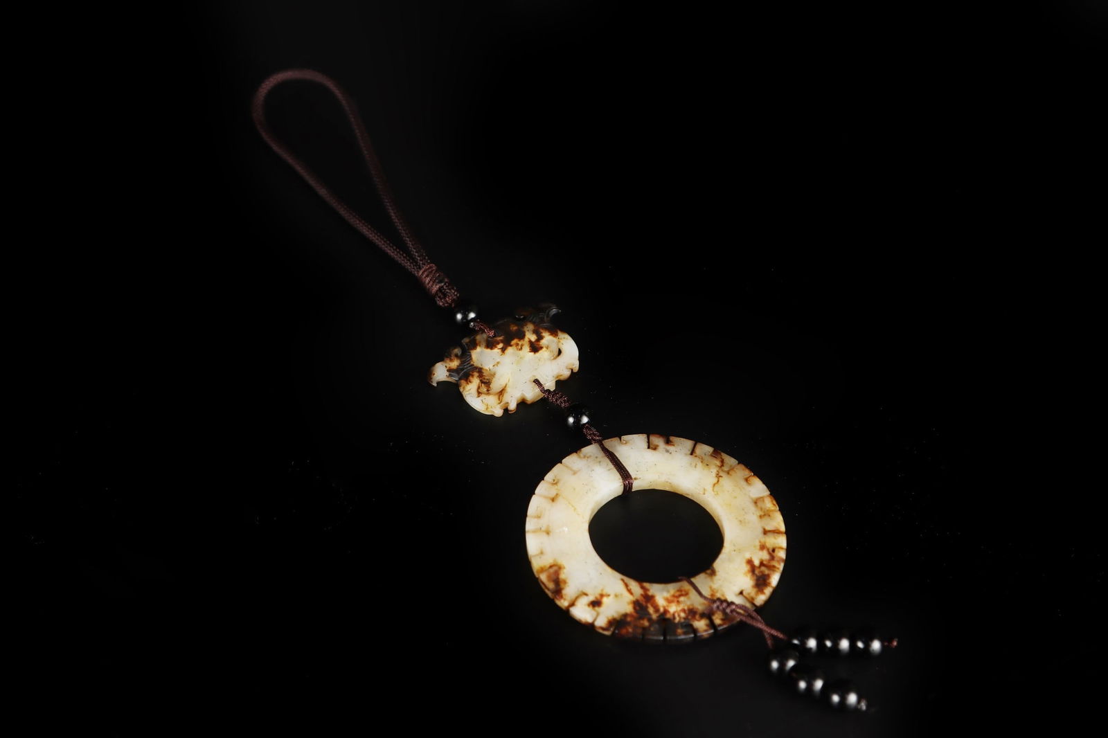 A beautiful Hetian jade pendant - 7