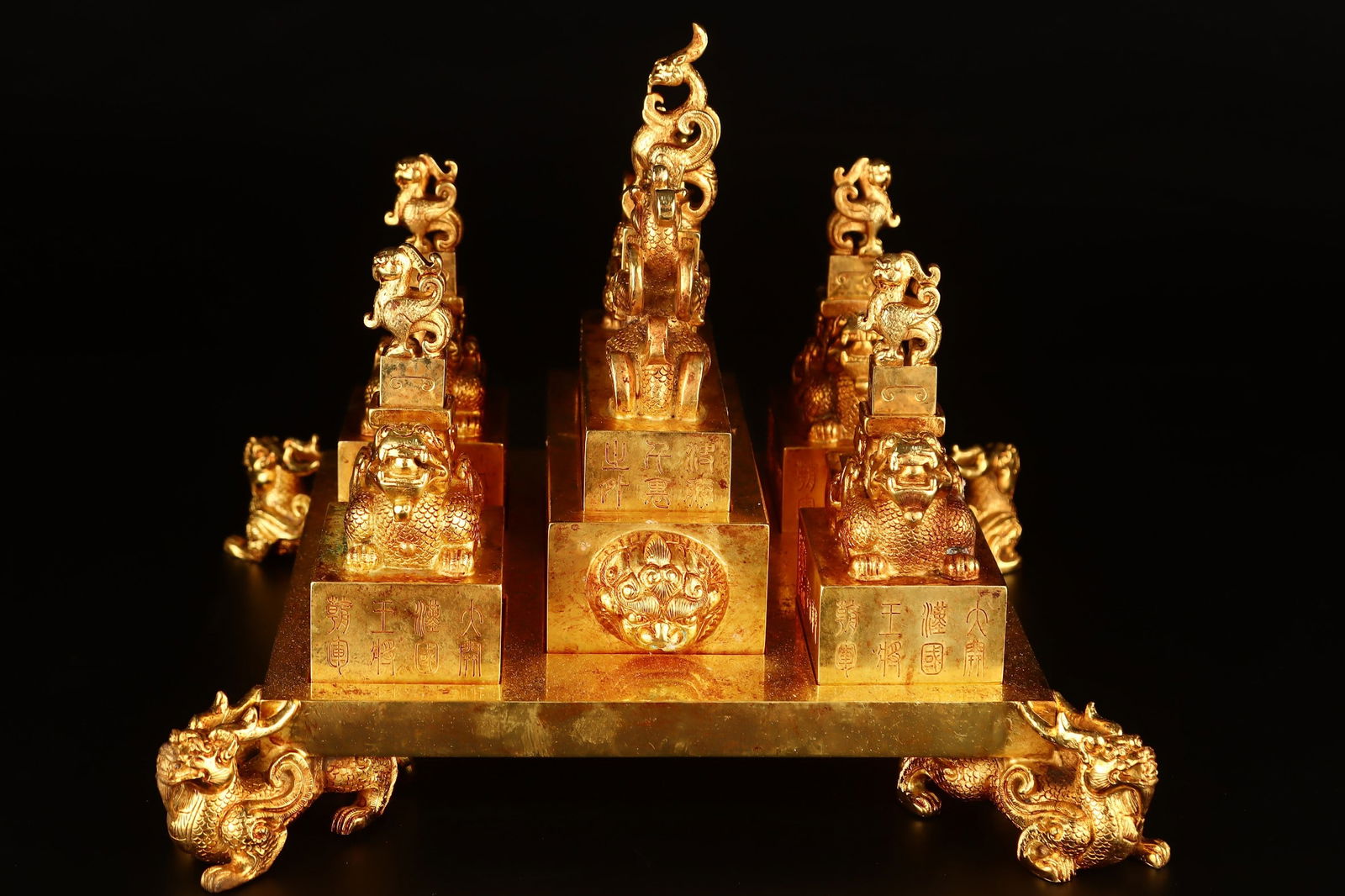 A beautiful copper-gilt combination seal - 2