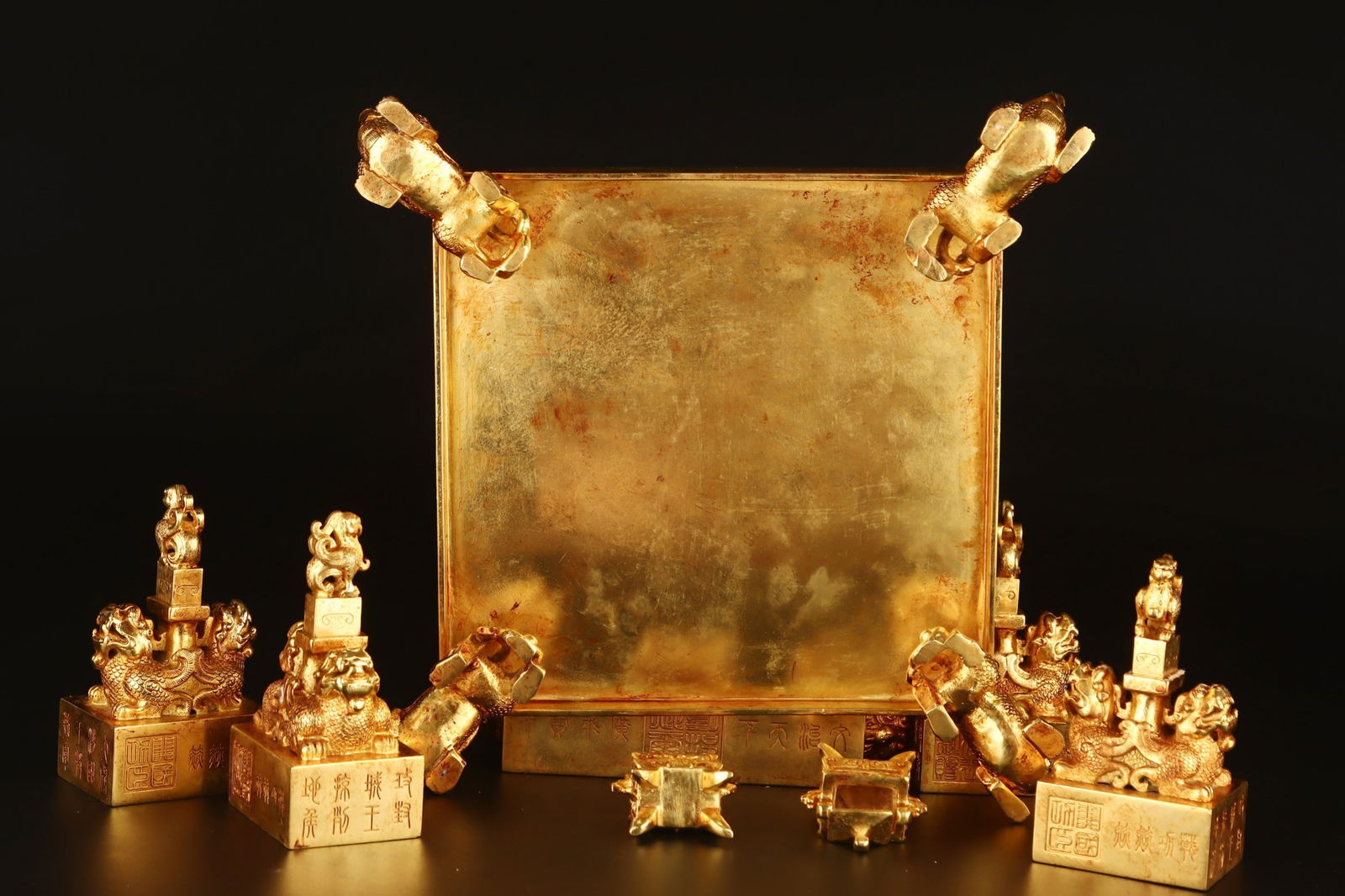 A beautiful copper-gilt combination seal - 7