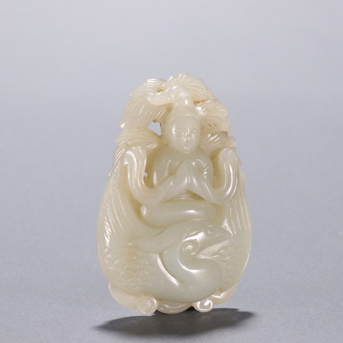 A piece of Hetian jade carving from the Qing Dynasty: Hetian jade carvings in the Qing Dynasty Sixe:H:6.4cm W:4.3cm W:57.5g (The Dimensions Of All Batches Are Manually Measured.If You Need More Detailed Information, Please Contact Our