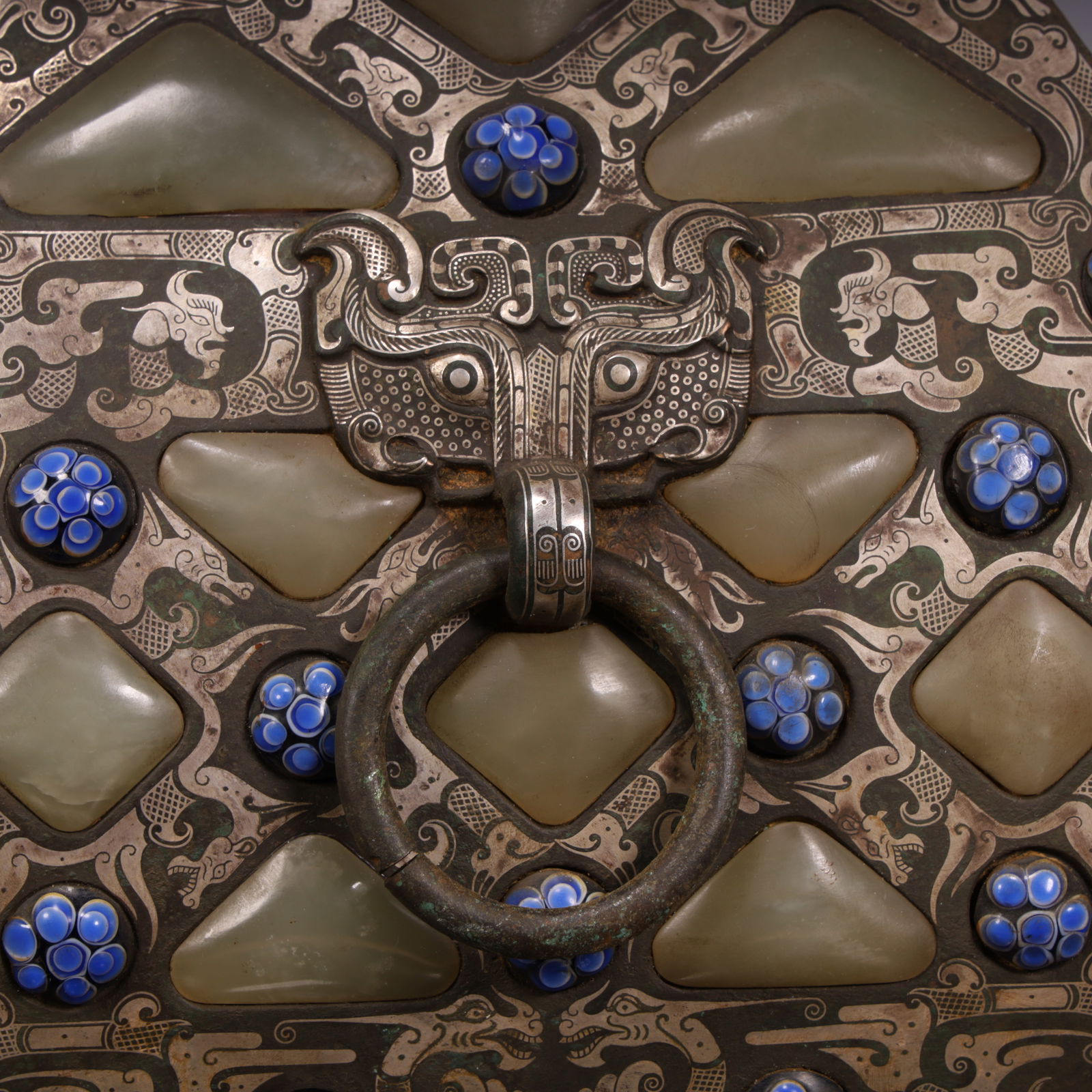 A fine bronze three-legged cauldron stove - 5