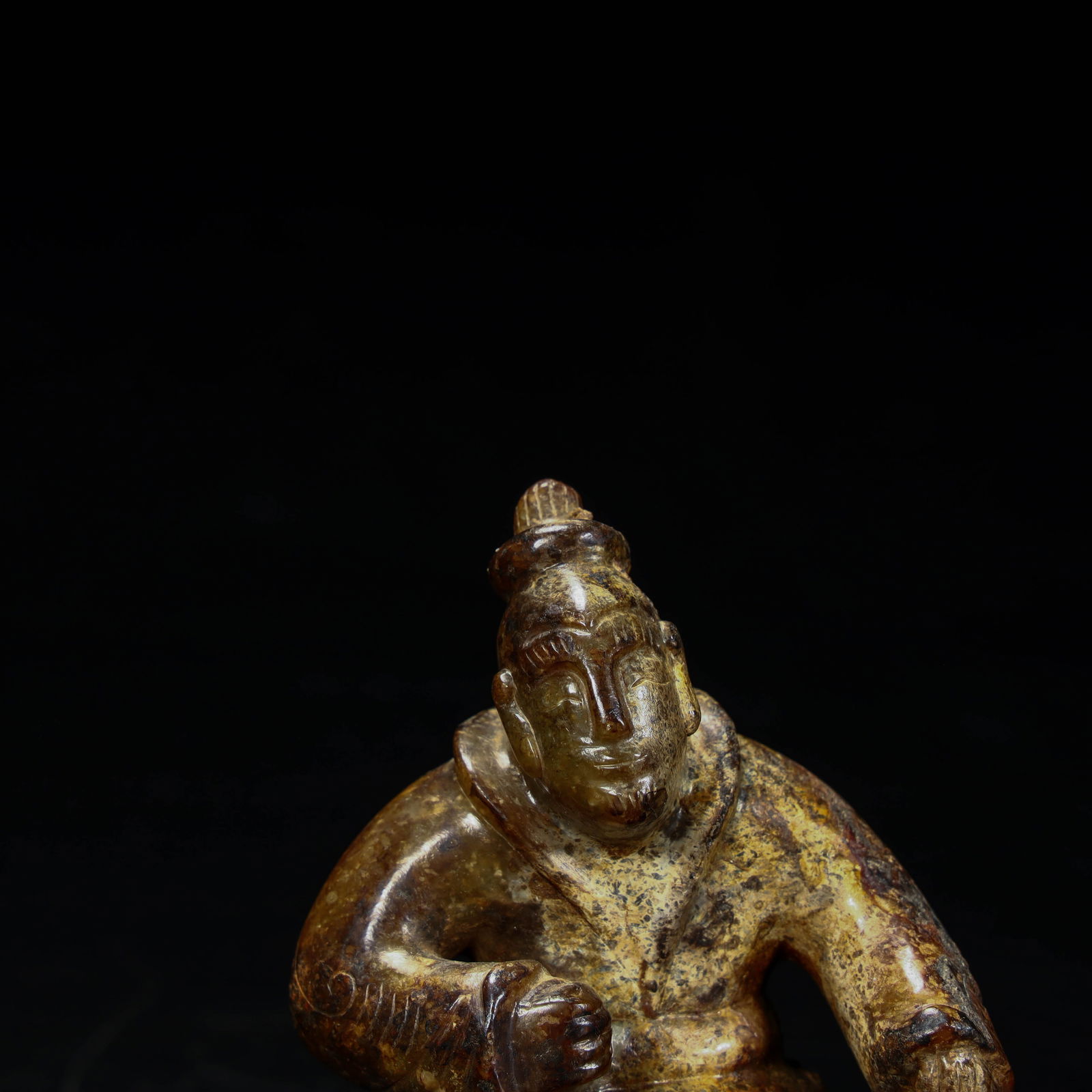 A beautiful jade kneeling figurine - 7
