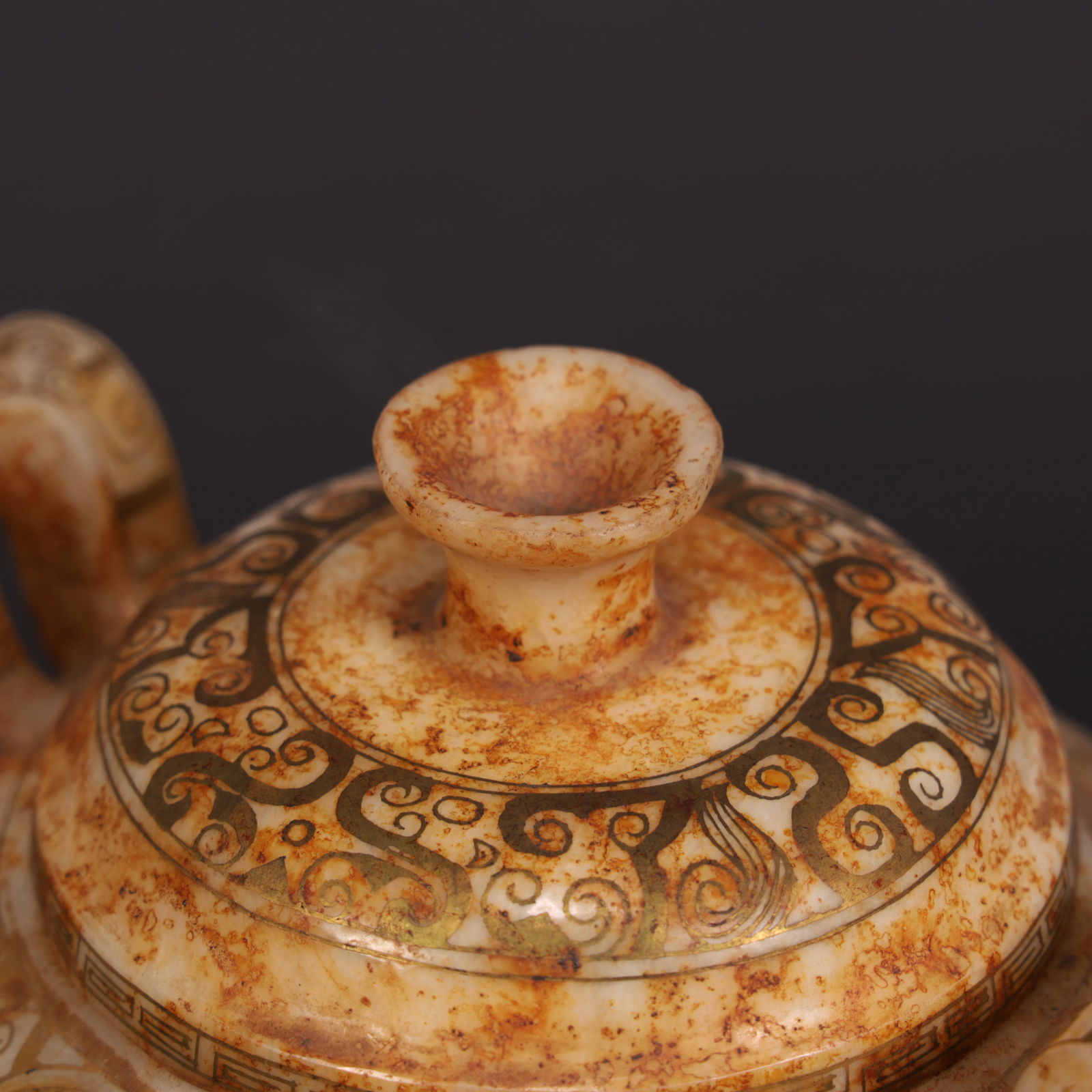 A beautiful amphora jade pot - 10