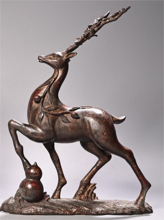 A pair of exquisite pure copper all-copper high relief engraved gilt deer (1 of 9)