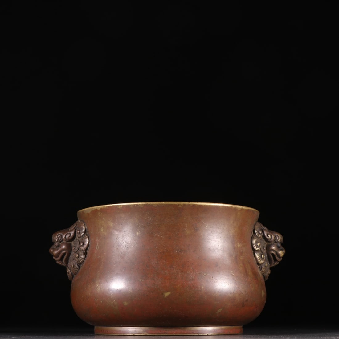 A copper-tired animal ear incense burner from the Ming Dynasty: The copper-tired animal ear incense burner of the Ming Dynasty Size:H:8.5cm W:16.4cm W:1490g (The Dimensions Of All Batches Are Manually Measured.If You Need More Detailed