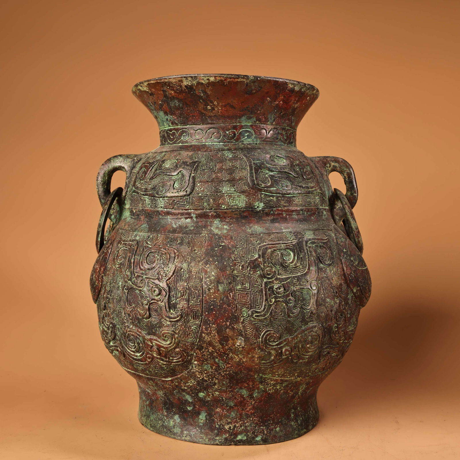 A fine bronze beast-shaped jar - 3