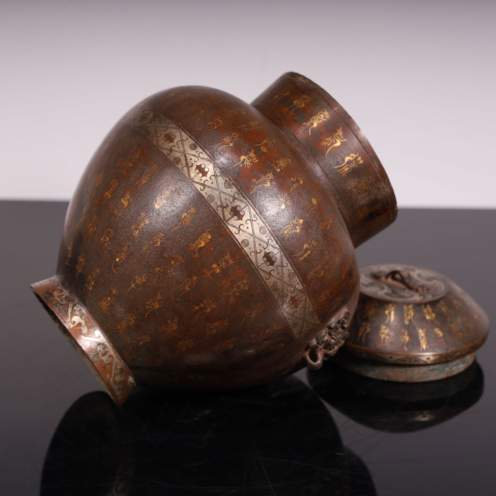 A Han Dynasty Cuojin silver amphora - 4