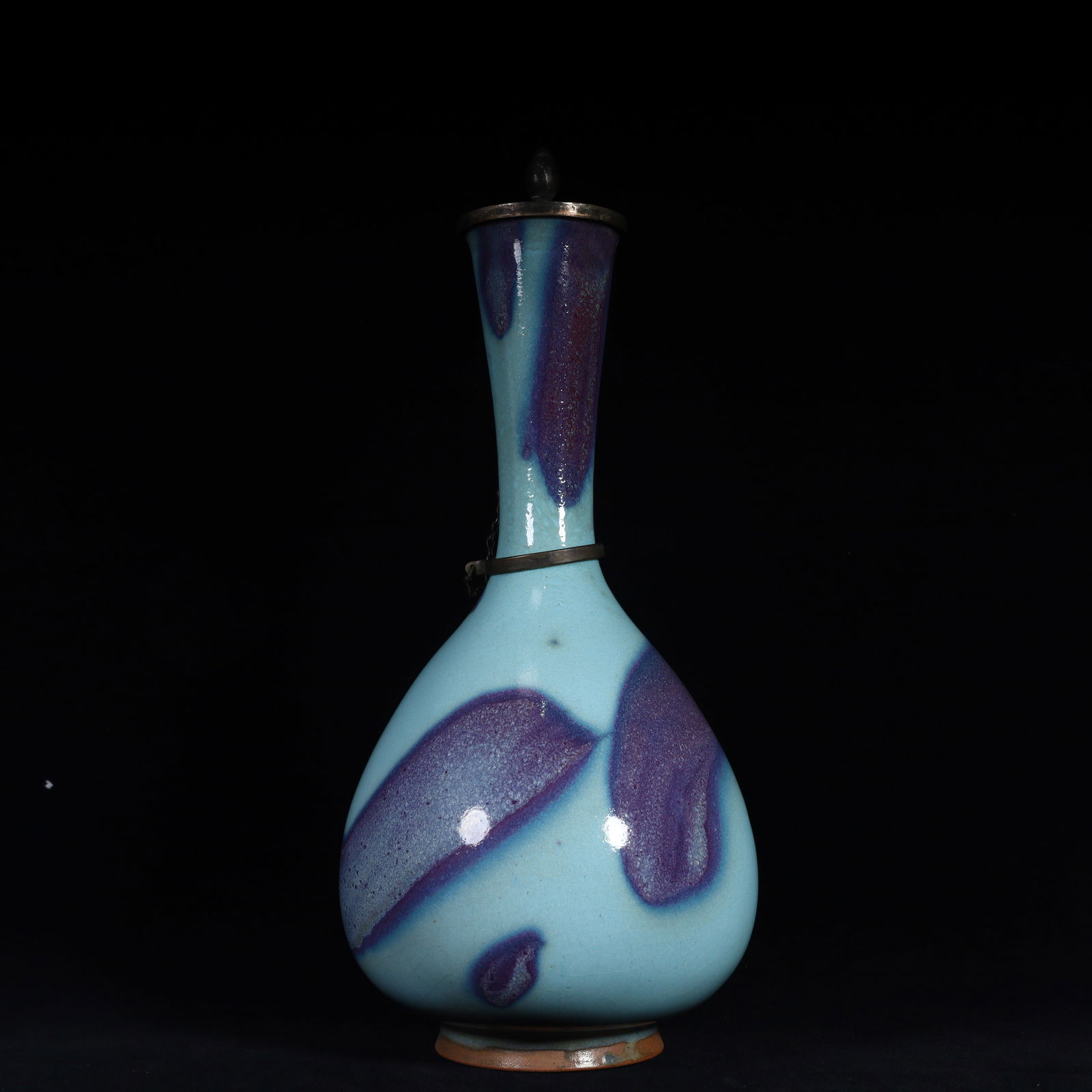 A sky purple blue glazed long-necked bottle from the Song Dynasty Jun kiln (1 of 10)