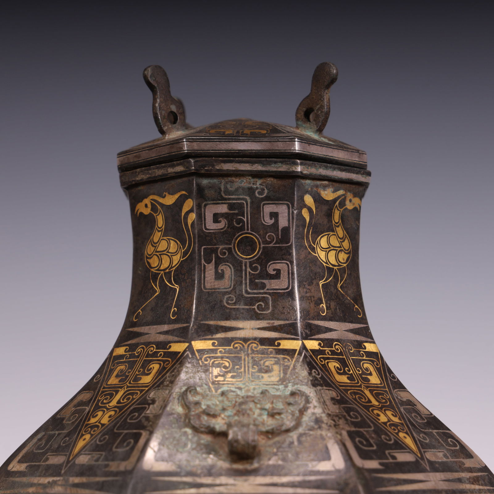 A Han Dynasty Cuojin silver hexagonal square vase - 4