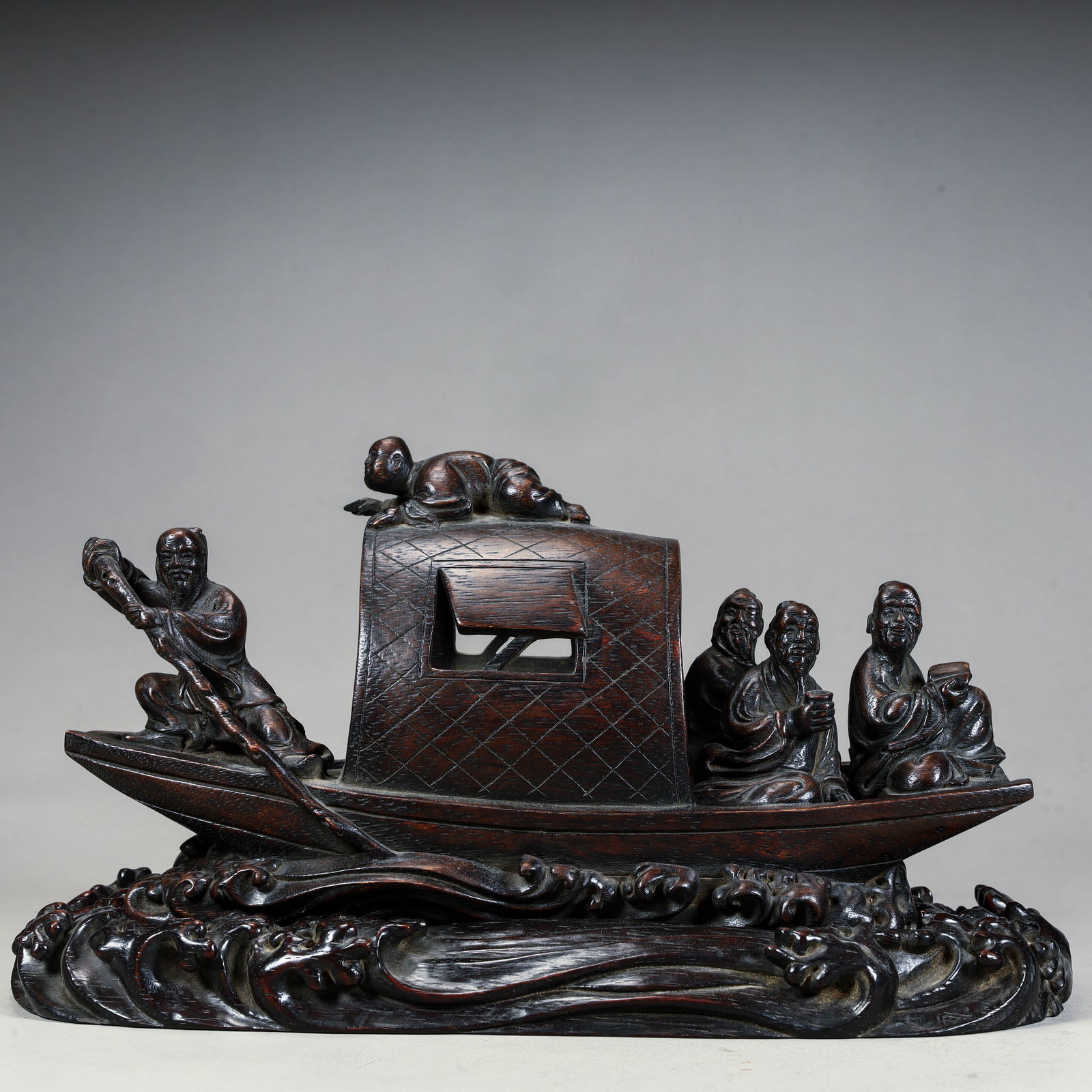 A fine agarwood boat ornament from the Qing Dynasty (1 of 12)