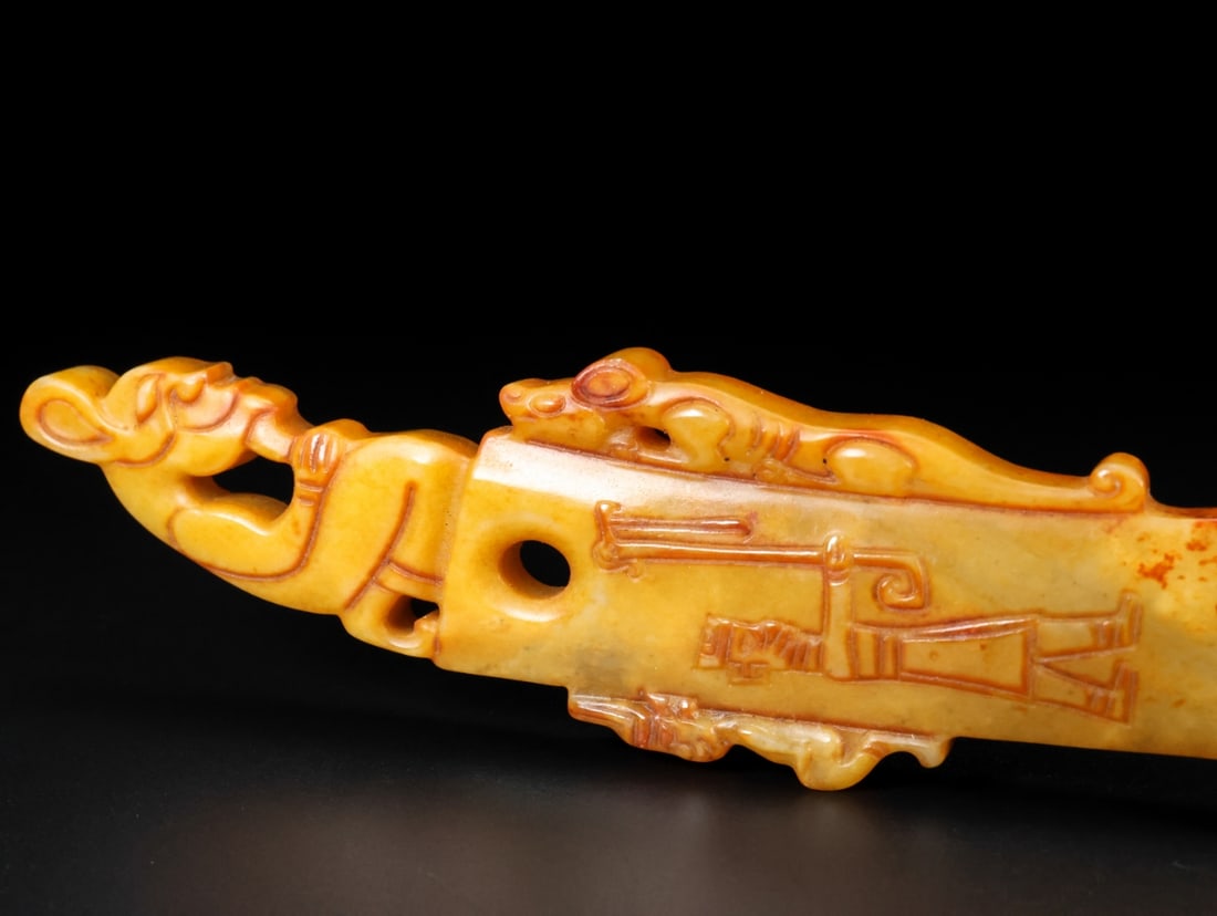 A fine Hetian jade axe - 5