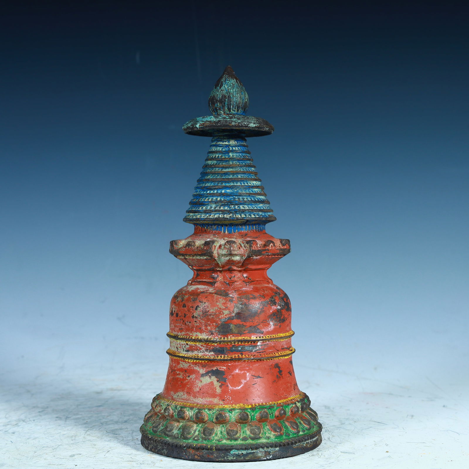 A bronze painted relic pagoda of the Han Dynasty (1 of 9)