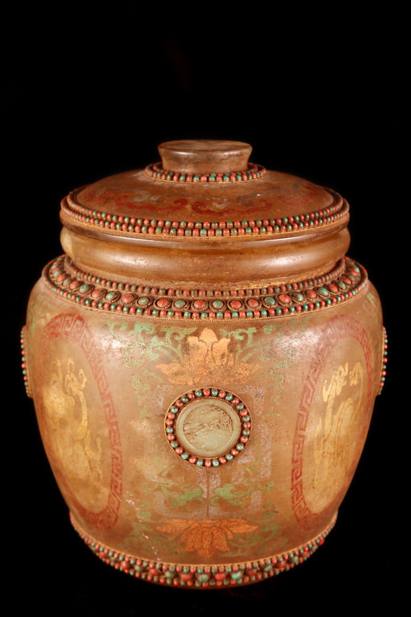 A fine crystal jar - 2