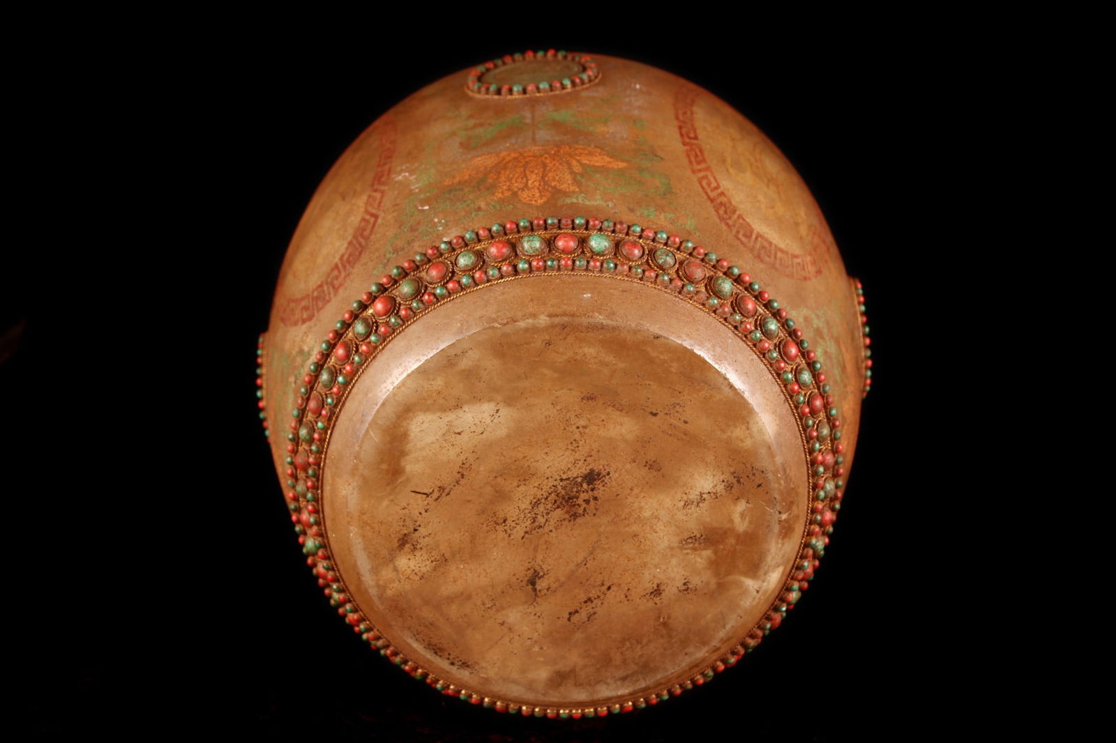 A fine crystal jar - 9