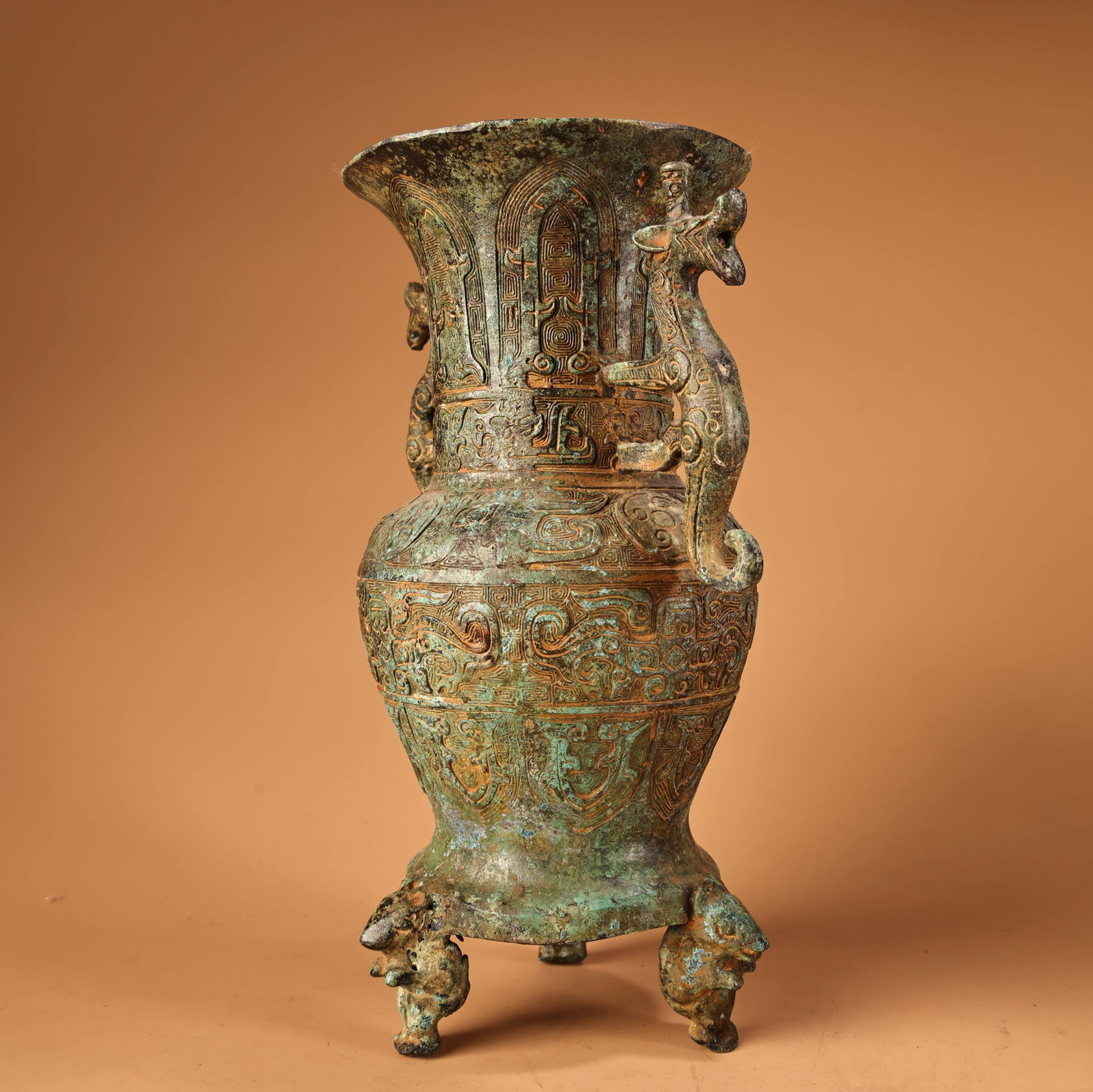 A beautiful bronze tiger vase - 2