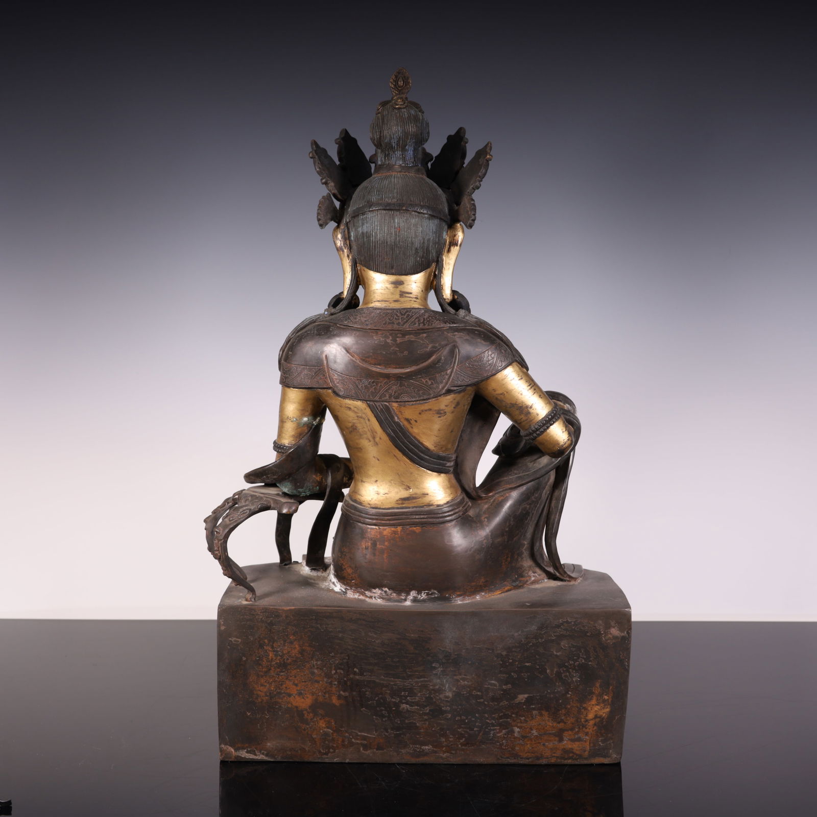 A beautiful bronze gilt Buddha statue - 12