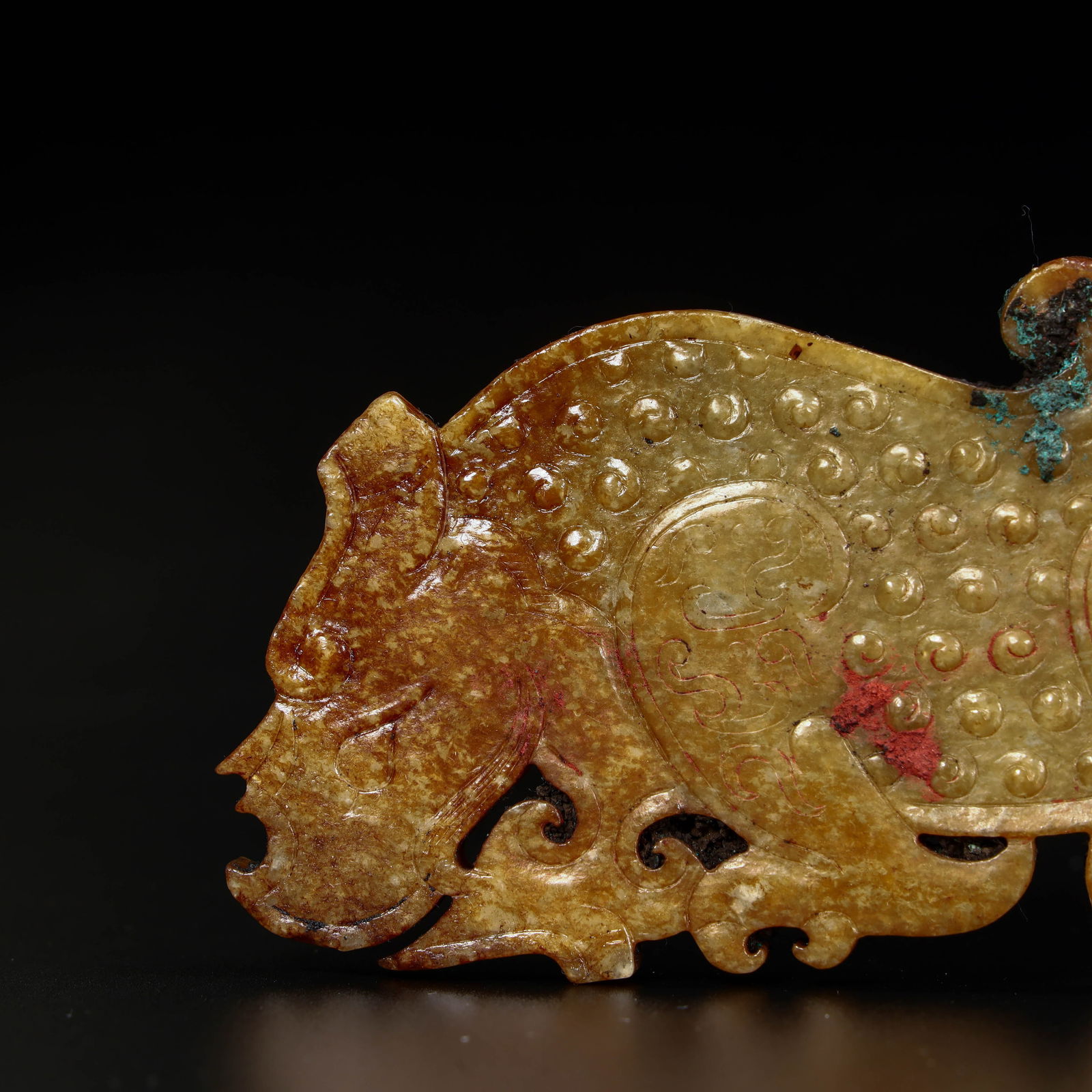 A beautiful valley-patterned jade tiger-shaped pendant - 9