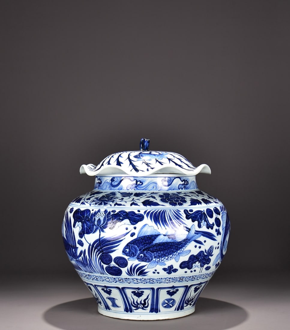 A Yuan Dynasty mackerel algae pattern lotus leaf lid jar - 5