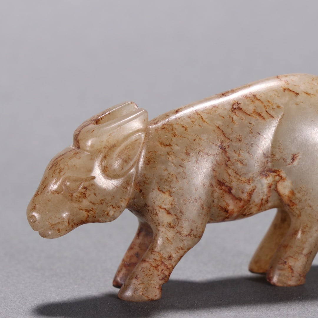 A beautiful ancient Hetian jade beast - 2