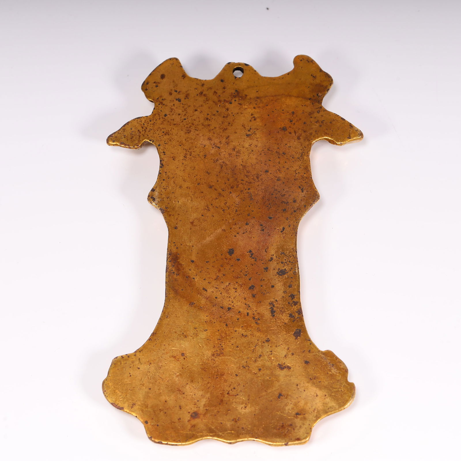 A fine copper-gilt token - 6