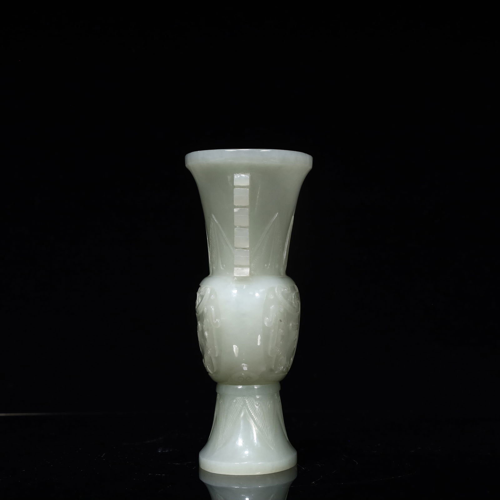 A beautiful Hetian jade wine bottle - 3